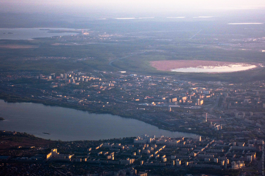 Болотная екатеринбург. Озеро Шувакиш Екатеринбург. Шувакиш (озеро). Озеро малый Шарташ вид сверху. Станция Шувакиш.